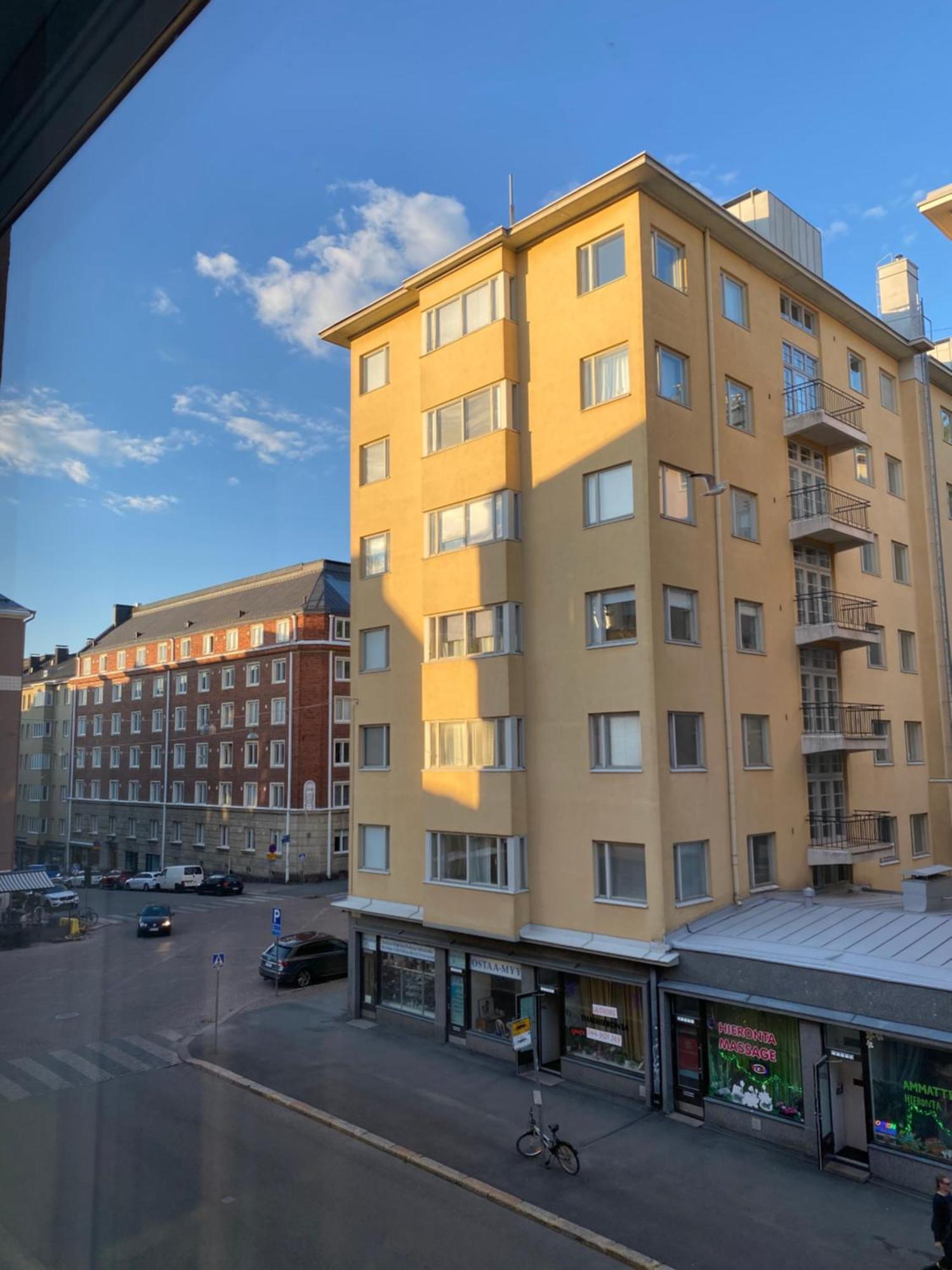 Modern Equipped Studio In Vibrant Kallio, Near Transit & Dining Spots Helsinki Exterior photo